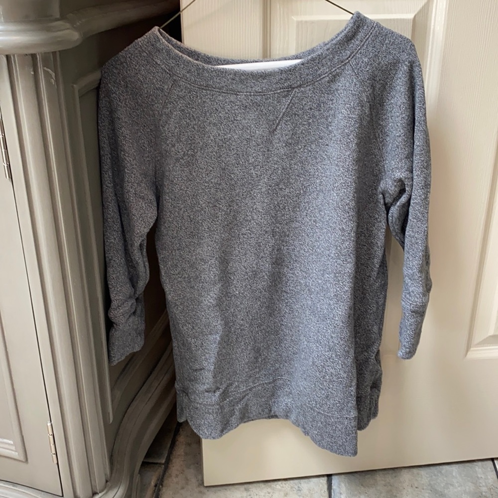 Three quarter sleeve sweatshirt